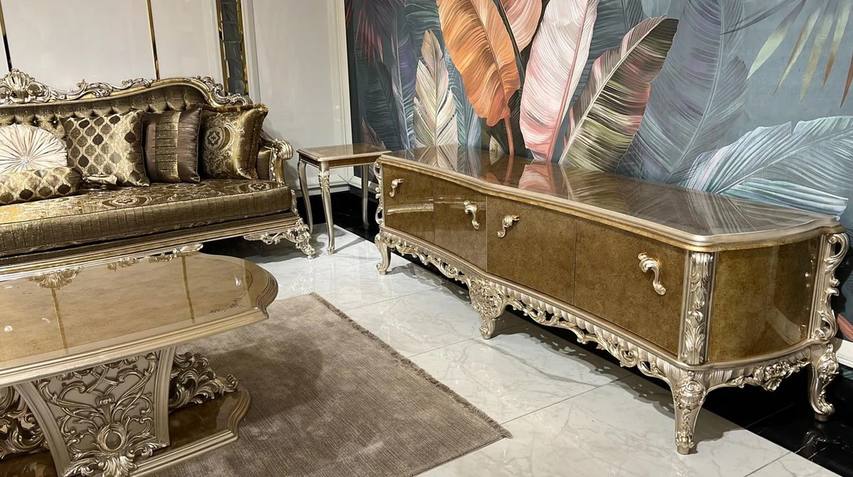 Luxury Baroque Sofa Gold / Silver - Magnificent Living Room Sofa with Decorative Pillows - Baroque Living Room Furniture - Noble & Magnificent
