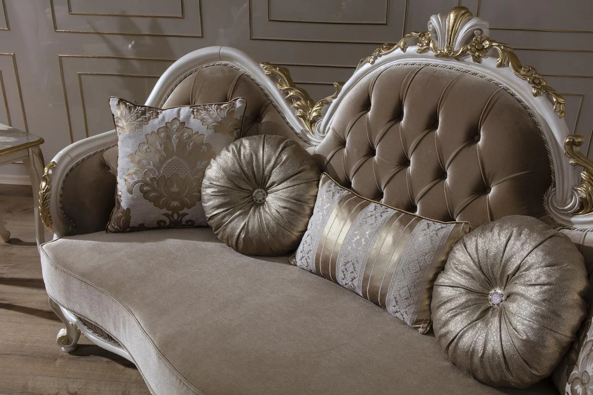 Luxury Baroque sofa brown / white / gold 220 x 80 x H. 124 cm - Magnificent living room sofa with decorative pillows - Baroque furniture