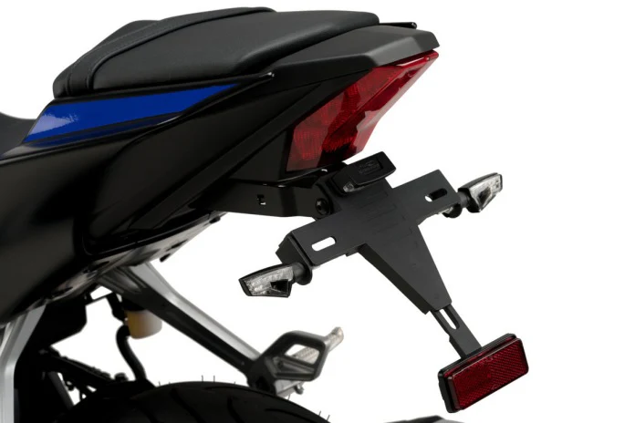 SOPORTE PORTAMATRICULA PUIG 3620N - YAMAHA YZF-R125 (2019-2021) NEGRO