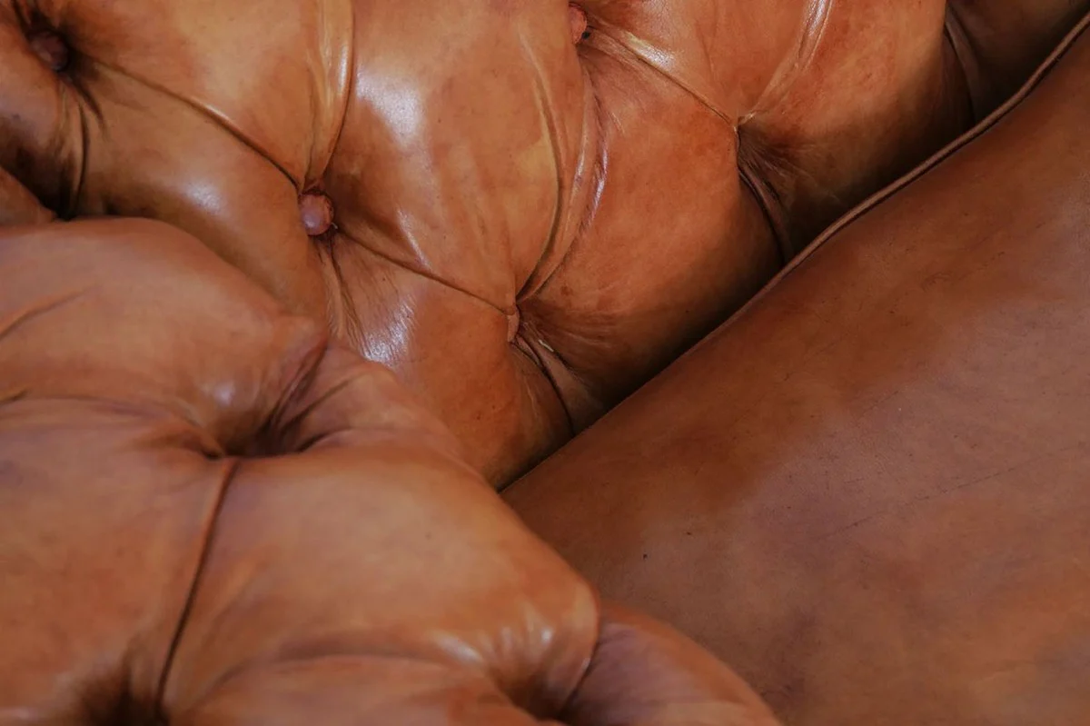 Luxury Chesterfield leather armchair 125 x 100 x H. 80 cm - Various colors - Real leather living room armchair - Chesterfield living room furniture