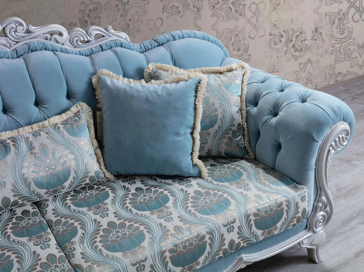 Luxury baroque living room sofa with decorative cushions light blue / gray 237 x 90 x H. 105 cm - Baroque furniture - noble & magnificent