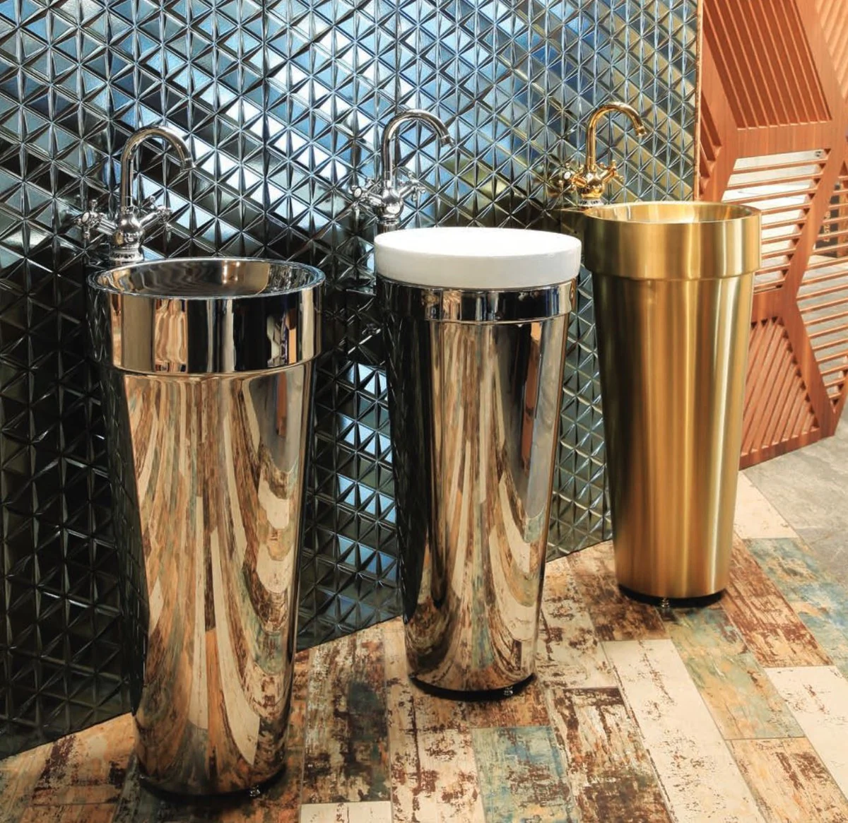 Luxury stainless steel washbasin with porcelain sink silver / white 40 x H. 86 cm - Bathroom Furniture - Hotel & Restaurant Collection - Luxury Quality